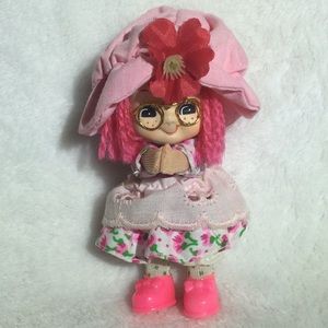 Cute little girl w/ Strawberry Pink Bair & Freckles freckles with glasses